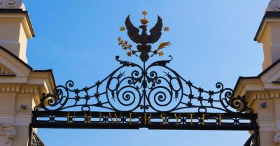 Rektor UW o wycieku danych: to przykra sprawa, boli nas, ale działamy